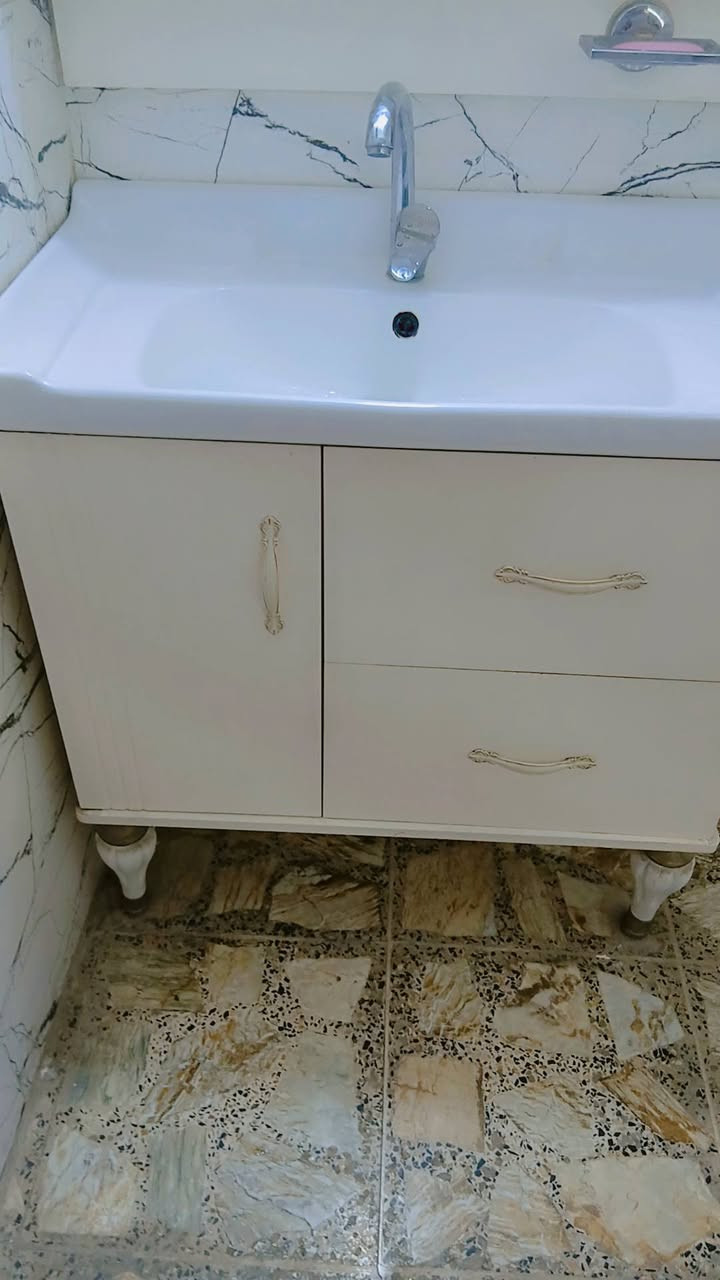 مغسله جدا نضيفه مابيها اي ضرر لبيع سعرها 150 وبيها مجال المكان الامين الثانيه


**إذا كنت صاحب هذا الإعلان وتريد حذفه لأي سبب، رجاءا أرسل رسالة إلى الدعم الفني**