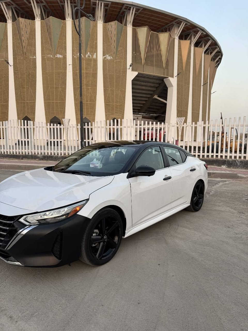 للبيع نيسان سنترا 2024 فئة SR فول مواصفات
موديل: 2024
الفئة: SR فول
اللون: أبيض سقف أسود) 
الممشى: 11 الف كيلو 
محرك اقتصادي 2.0 
كاميرات محيطية 360 درجة
حساسات أمامية وخلفية
رادار + المحافظة على المسار
مثبت سرعة
تشغيل بصمة
دخول ذكي
مقاعد جلد
تدفئة كشنات وستيرن
جنوط رياضية
فقط بي ربع بنيد
كفالة من الدعامية الى الدعامية برغي مامبدل بيها
📄 رقم ذي قار– معوقين 
💰 السعر: 150  
📞 للاستفسار اتصال أو واتساب: 
***********
