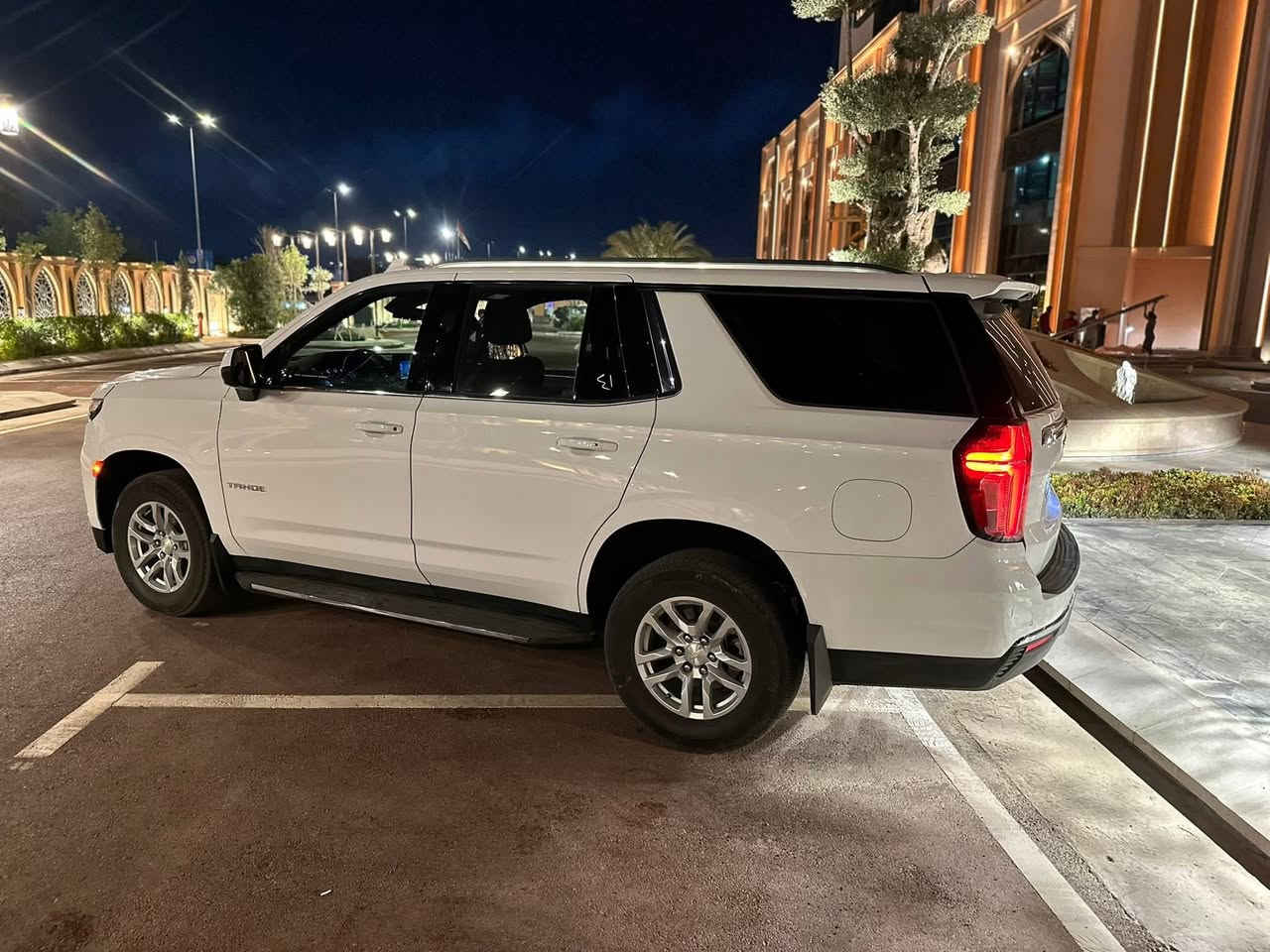 السلام عليكم

تاهو Ls ٢٠٢٣ وارد امريكي حادثها موضح بلصور صبغ على كد الضربه يعني ربع الجنطه وربع الدعامية الجاملغ الخلفي شويه بارد بجه الضربة البنيد مفتوح مال نقل السيارة مابيها اي قطعة تبديل ماشيه ٢٦ باسمي السيارة مال بيت حيل جديدة

معروضه ب ٤١ الف ونص بيها مجال قليل مكان السيارة حي الجوادين 

***********

***********

واتس اب
