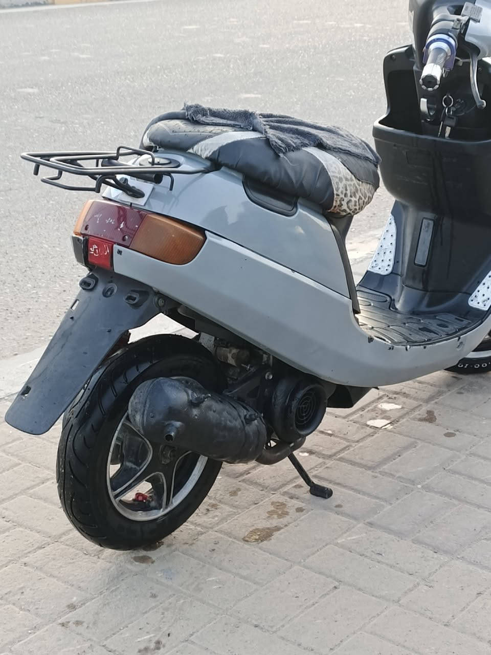 سلام عليكم
ياماها بطه 60 الدراجه مزوده من كل النواحي وكله تزويد اصلي 
1 بوشه 80 
2 صدر امامي رياضي 
3 دبل خلفي رياضي 
4 فلنجه بريك امامي 
5 ويل شرط تايواني اصلي مال تفصيخ
6 لون سمنتي 
7 تخم تاير 
عوزها كلج امامي فقط 
مكاني فلوجه كرمه 

سعر خاص ***********
