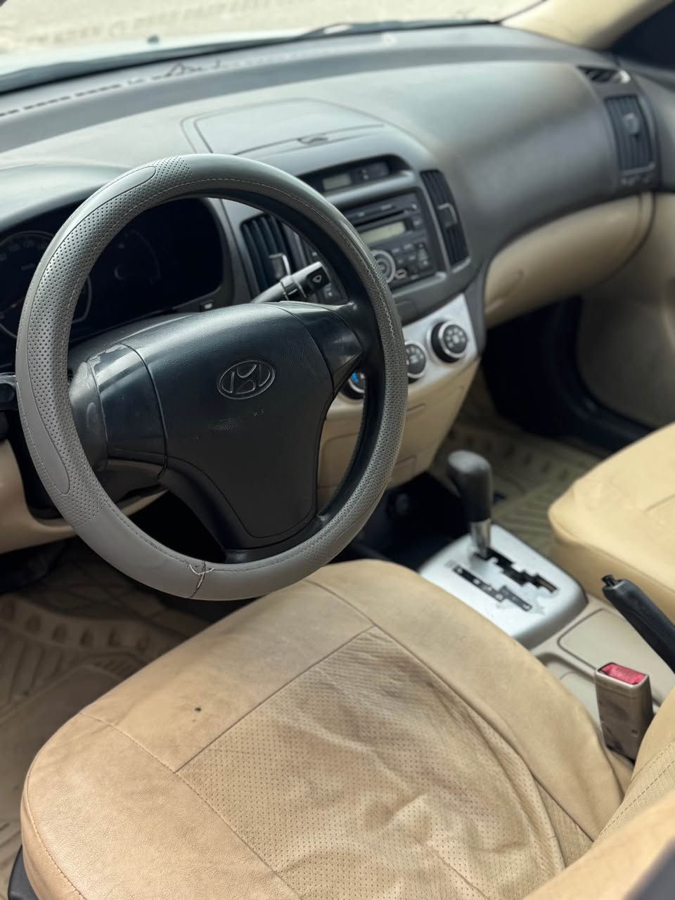 النترا 2010رقم سليمانيه 
به ناوي خومانه سياره بي عيبه شرت مكينه و كير سونريش دام ناوه هر4تايه لوك 
بو زانياري زياتر /***********
سعري 90مجالي شي تيايه شوين خانقين خناقين, ديالى
