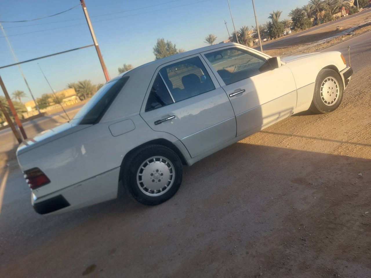 مارسيدس 1991مكينه حداديه تخم تاير جاهزه من كلشي تبريد شغال كفاله عامه من الصبغ والتبديل عدا كارت بخشم الجاملغ مكاني بابل السعر 73 سنويه ل2028
***********
