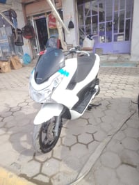 بي سي اكس • جيل اول • كفالة عامة