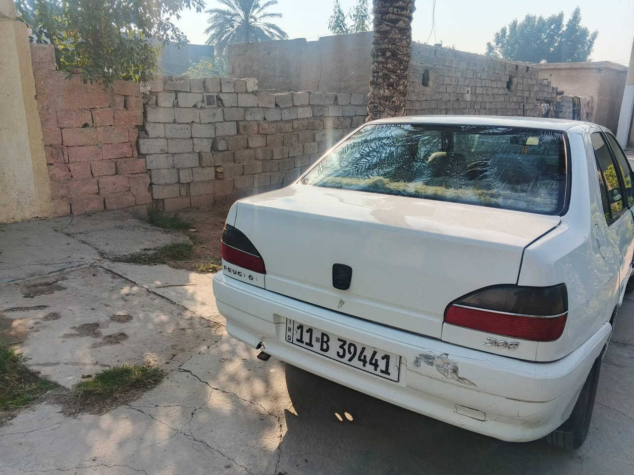 بيجو 306 موديل 2002 رقم بغداد السعر 45 العنوان بغداد المدائن هاتف ***********
