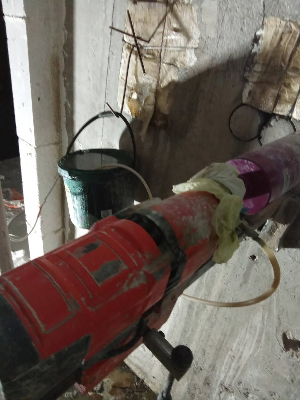 انا خلفة صحيه وحفر وكورات وعندي عده كامله موجود بفداد يلي عندو شغل يتواصل معي الرحاء ترفعولي لبوست وهي رقمي لتواصل واتس اب *********** وشكرا للجميع
