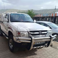 بەناوی خودای گەورە توێتاهەیلۆکس دەبڵ ئەکسل  مۆدیل2003 مەکینە سپی بەخ  ...