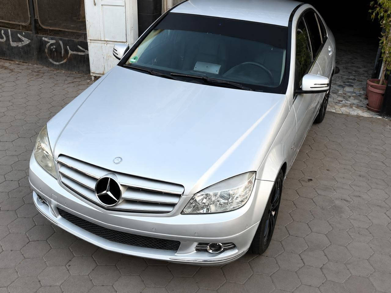 Mercedes C180 ___ 2009 <____   125km
استيراد أعلى فئة كماليات بدون فتحة..
تم الترخيص مرور مصر الجديدة..
تم رش أجزاء نضافة بسبب الشحن...
صيانات منتظمة لا يوجد أي مصاريف صيانات...
المعاينة مصر الجديدة 
0100_986_7472 القاهرة, مصر


**إذا كنت صاحب هذا الإعلان وتريد حذفه لأي سبب، رجاءا أرسل رسالة إلى الدعم الفني**