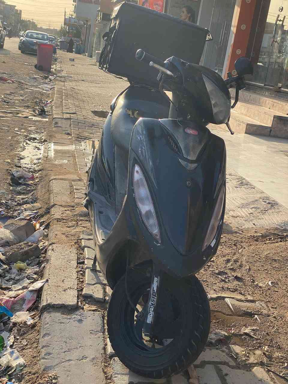 سلام عليكم لبيع كامكو جي فور حاويه ما مفتوحه شرط احله من صور دراجه رقمي ***********مكاني نجف حي الميلاد سعر350
