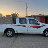 من رخصت ادمن نيفاره 2009 محور 3000فيفيتي بيه جفيه  كلشي بيه شغال ماناق...