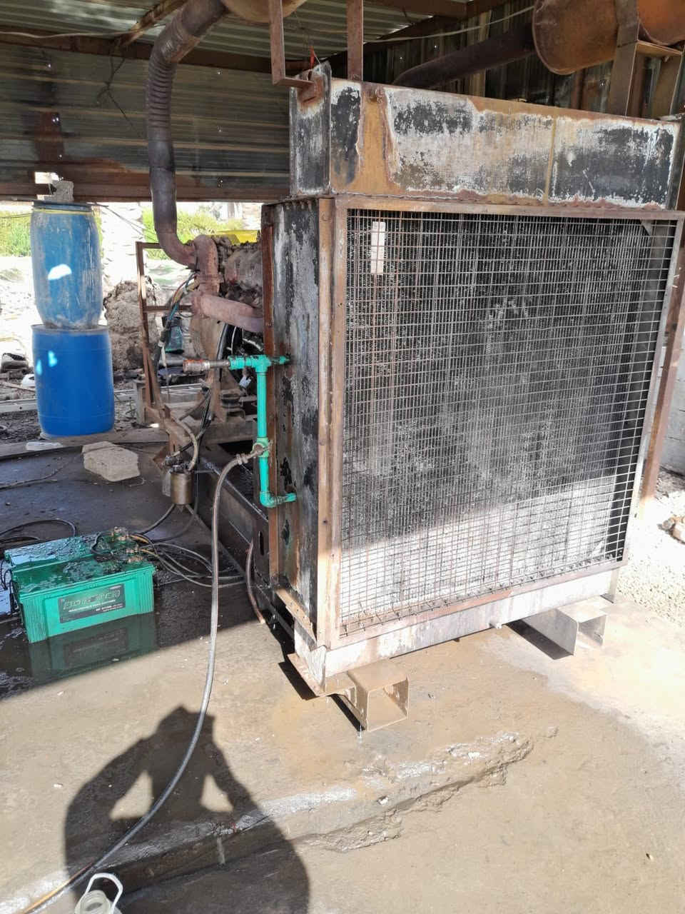 السلام عليكم
مولد دايو ٨ سلندر استندر لا تنقيص ولا تبخير ضغط الدهن 5تستقر ع 3جاهزه وشغاله 
اذا اكو مراوس بدايو 10سلندر اراوس 
مكانهه الانبار /الخالديه 
سعر ٦٥
***********
