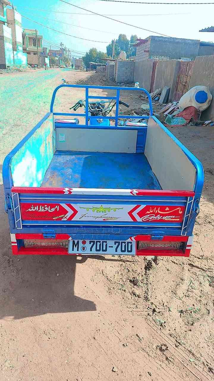 سلام عليكم ستوته للبيع موديل 17 مابيه اي نقص كهربائيّ شغاله سلف اشاير سكنات كامله من كلشي مكفوله اوراق اصولي سعر مليون و 450 وبيه مجال بصيط
اتصل  ***********
