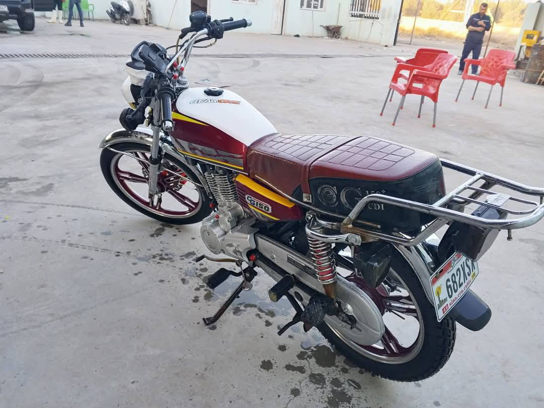 السلام عليكم دراجه سيفان 24 سونيك كفاله عامه كهربائيات كلها شغاله دراجه جديده على وضعا الشركه مكان ديالى بعقوبه السعر خاص هذا رقم الهاتف ‏‪***********‬‏ مكينه ما مفتوحه
