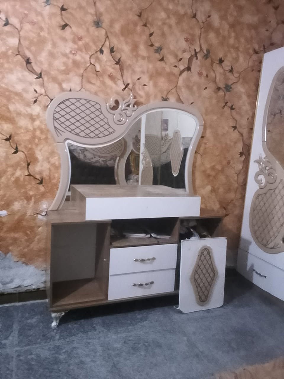 غرفه تركي البيع بس ب٧٥


**إذا كنت صاحب هذا الإعلان وتريد حذفه لأي سبب، رجاءا أرسل رسالة إلى الدعم الفني**