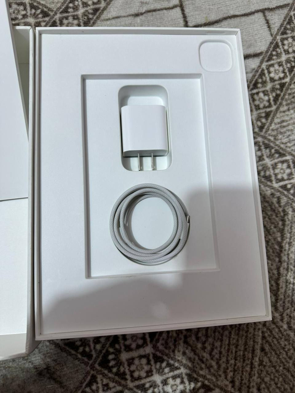 السلام عليكم شباب عندي ايباد
M5  جديد بالكارتونه مستخدم شهر واحد 
ضمانه ينتهي  2026/12/1 بطاريه 100
 مراوس ب ايفون 16 برو ماكس بطاريه 100


**إذا كنت صاحب هذا الإعلان وتريد حذفه لأي سبب، رجاءا أرسل رسالة إلى الدعم الفني**