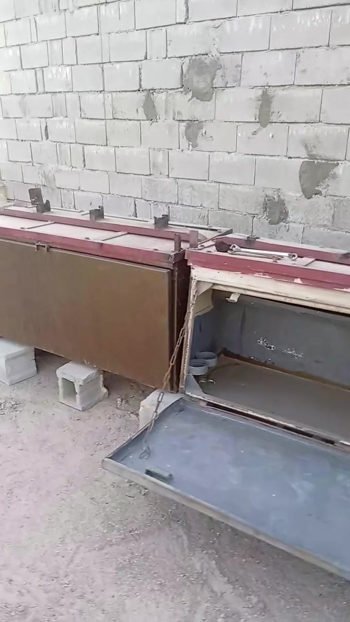 السلام عليكم ورحمه الله
*للبيع - معدات تريلة بحالة ممتازة في الزبير* 🚚
متوفر:
1. *صندوق مطبخ مال تريلة* - واسع ونظيف وجاهز للشغل
2. *صندوق معدات* - قوي ويتحمل الشغل الثقيل  
3. *ثلاجة تريلة* - تبريد ممتاز ومناسب للسفر والشغل الطويل

*السعر قفل: 500 ألف دينار*

*المكان*: البصرة - الزبير، قريب من سنتر أرشد بكفا المدينة المائية  
*للتواصل*: ***********

المعاينة متوفرة بأي وكت. الجادين فقط.

