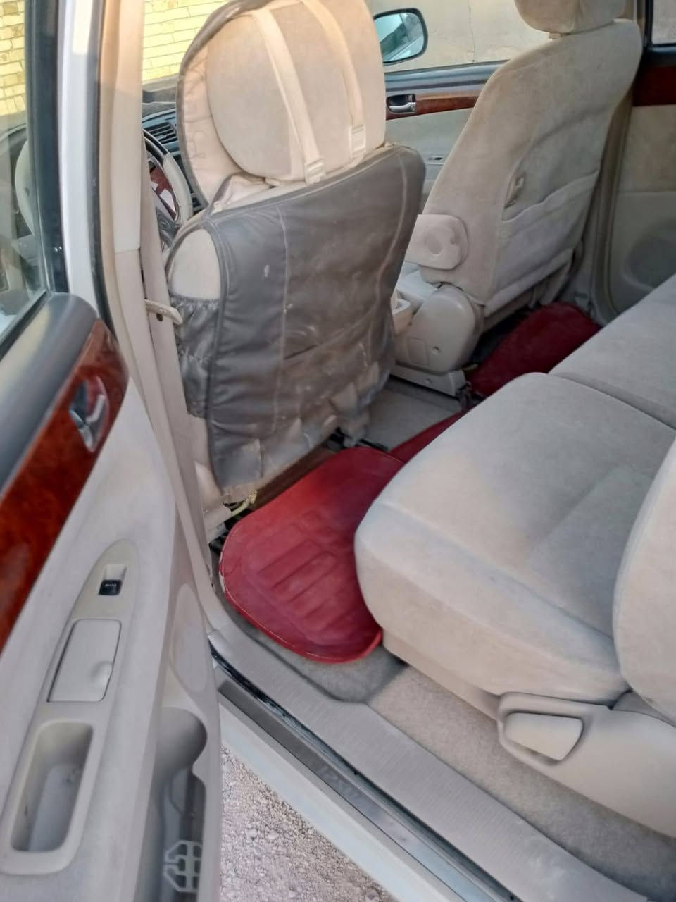 السلام عليكم .ابصم موديل 2001 اصل بسمي .مكفوله من الضربه بيهه رشات صبغ
مكينه كير خير من الله .حداديه .تخم تاير جديد السياره ما عايزهه شي بس تبريد بي ليك
السعر 105
العنوان البصره .الجمعيات 
للاستفسار ***********
انه مكلف بالنشر
