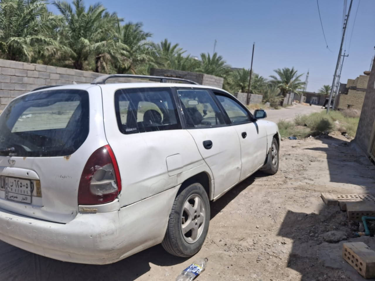 السلام عليكم سياره دايو نوبرا كير عادي اللبيع او مراوس السعر ٢٣ وبيها مجال
***********
