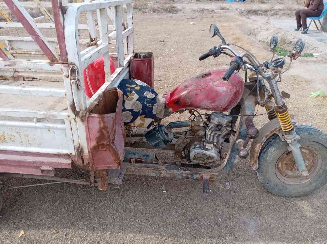 السلام عليكم مكلف بل نشر ستوته دايون شغاله مكانها لطيفيه شاخه 3سعره مناسب هذاه رقم صاحبه ***********
