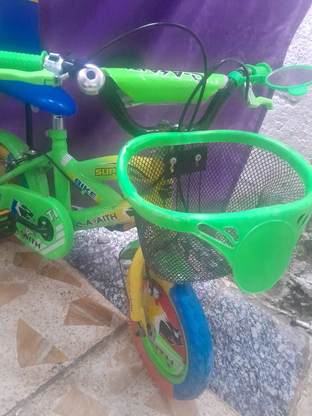 بايسكل أطفال استعمال قليل القبله 