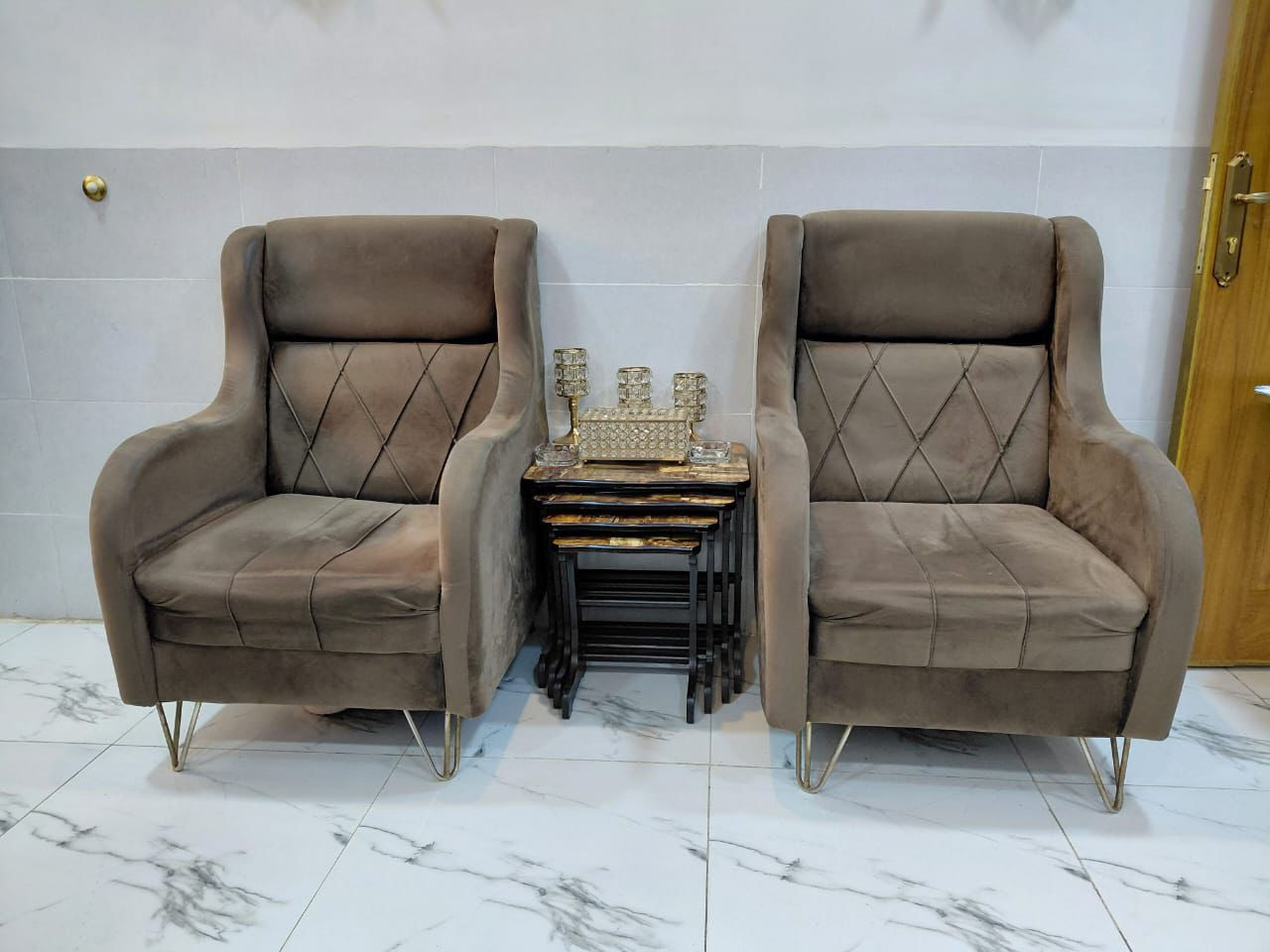 السلام عليكم
تخم مستخدم للبيع ٧ مقاعد العنوان الشعب 
للاستفسار متواجد على فيس


**إذا كنت صاحب هذا الإعلان وتريد حذفه لأي سبب، رجاءا أرسل رسالة إلى الدعم الفني**