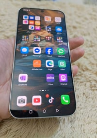 هواوي بورا 70 ذاكره ٢٥٦ نظافه 100 % كامل ملحقات الاصليه يدعم كامل خدما...