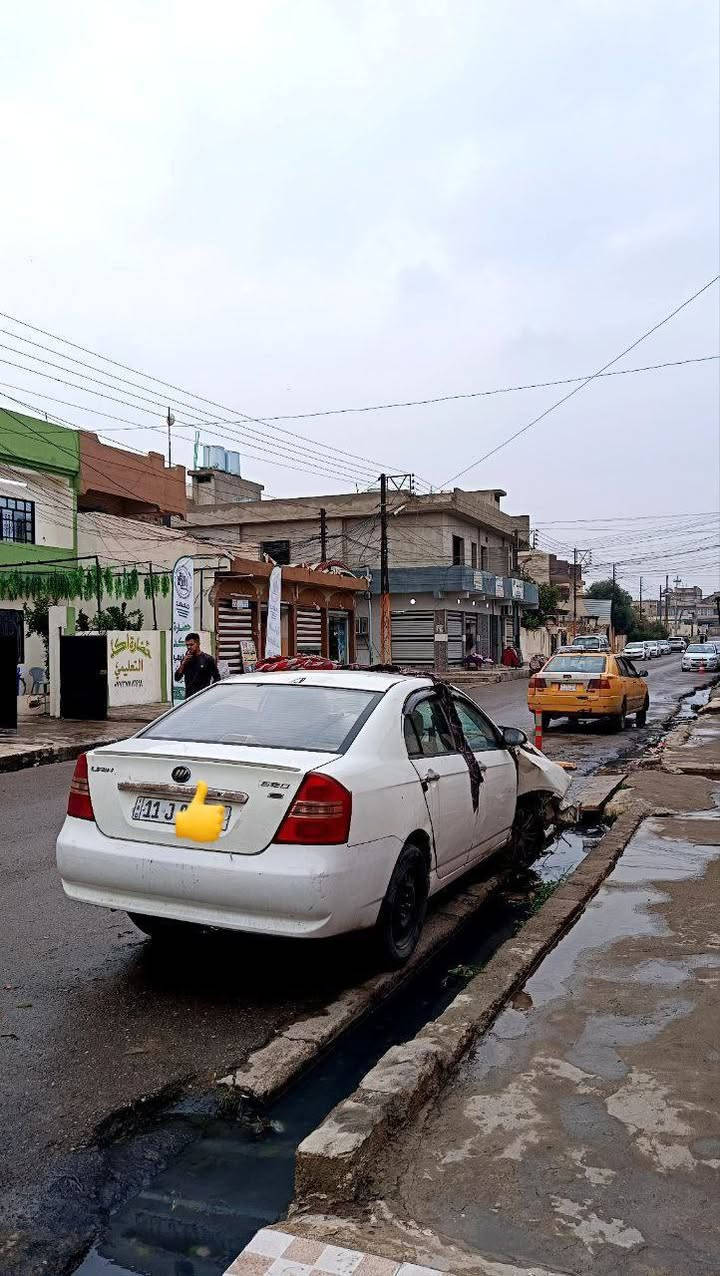 السلام عليكم ليفان 620 سياره حادثها بجم كير محرك شغالات صفايح سليمه كلها سكف كذالك رقم بغداد مسطره

للاستفسار ***********
