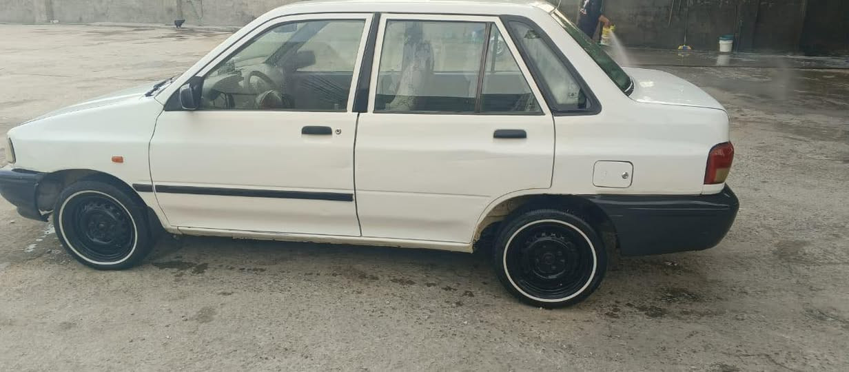 السلام عليكم
سايبا موديل ٢٠١٢ رقم نجف جاهزه مابيها نقص سنويه ما ساقطه مداور ثاني يوم السعر ٣٠ وبيها مجال 

***********
