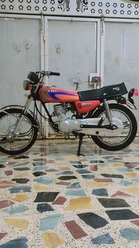 موتوسيكل • بدون وراق • للبيع