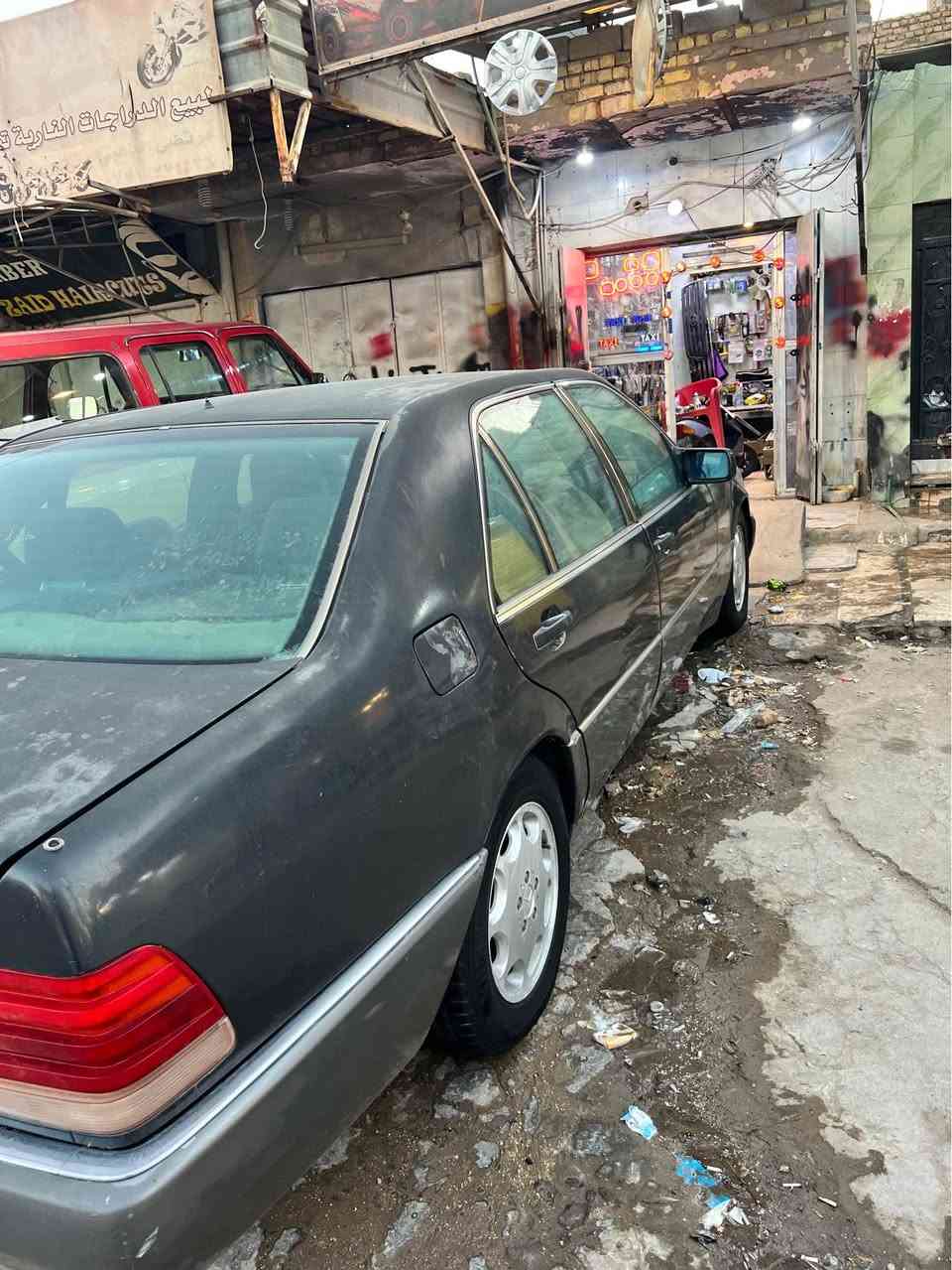 مارسيدس شبح 320 موديل 1992 سياره جديده كلش عوزه فقط صبغ بيهه صفاح تخبل مكينه بلاد جديده حداديه كير جديد تبريد ثلج ❄️❄️سنويه ساقطه 2023 سياره جاهزه مكانهه ميسان *********** عمارة, ميسان
