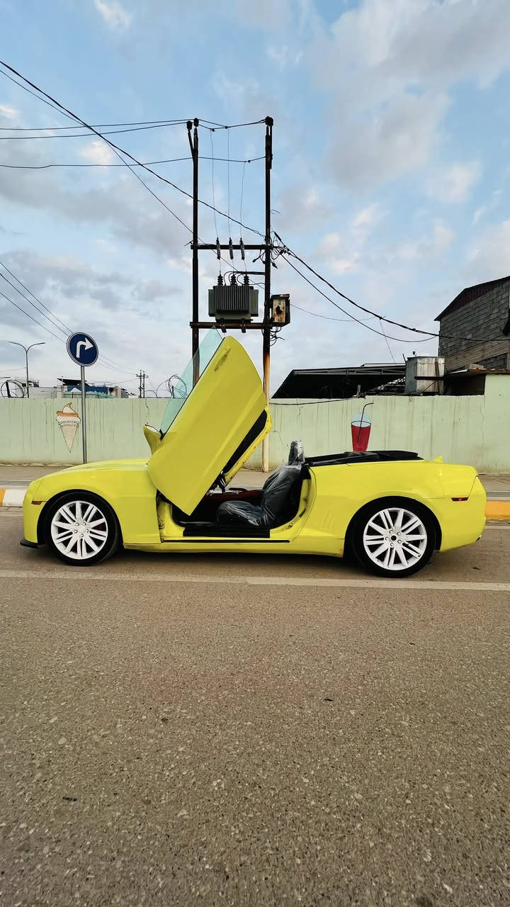 ‏  Chevrolet Camaro
اعلى مواصفات بل كمارو ومميز وحيده بلونها 
-موديل 2012
لون ليموني 💛 مميز +رقم بغداد شبه مميز 
مكينه 3600 كفاله
لايت متغير عل تلفون +عدسات زرع 
بوب لامبودور 
كير 3وظعيات اتو -سبورت-عادي شفتات
شاشه اعطال
سستم صوت Bostn
تبريد ثلج
ويل 20 
حداديه زينه 
شاشه. تحكمات ستيرن صفحتين
4كيجات يم لكير 
كشن  كهربائي جلد بلادي اسود حضن 
حادث جاملغ وباب صفحه يمنه صبغ احزام مبدل لون رقم بغداد الدولي بسمي تحويل نفس ليوم سنويه لل2029
سعر88بيها مجال كلش بسيط *********** مكاني ديالى بعقوبه
