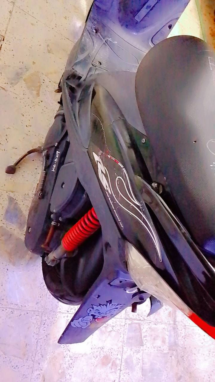 سلام عليكم شباب هاي ماكس عدله للبيع مكينه بلدي مافتوحه كلهه بلديه الشراي ينتصل ويدللل السعر ٩٠٠ وبيعه مجال الشراي يتصل متواجد بس مخابره المكان بغداد مدينة الصدر قرب حمام المدينه الرقم الهاتف ***********
