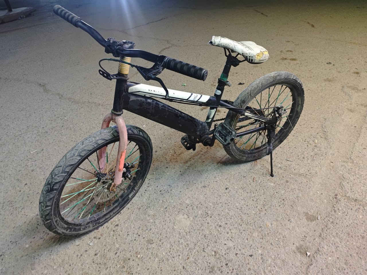 سلام عليكم باسكل ياباني حجم 20 
السعر 30 بي مجال 
مكاني البياع الرسالة الثانية 
للتواصل ***********
