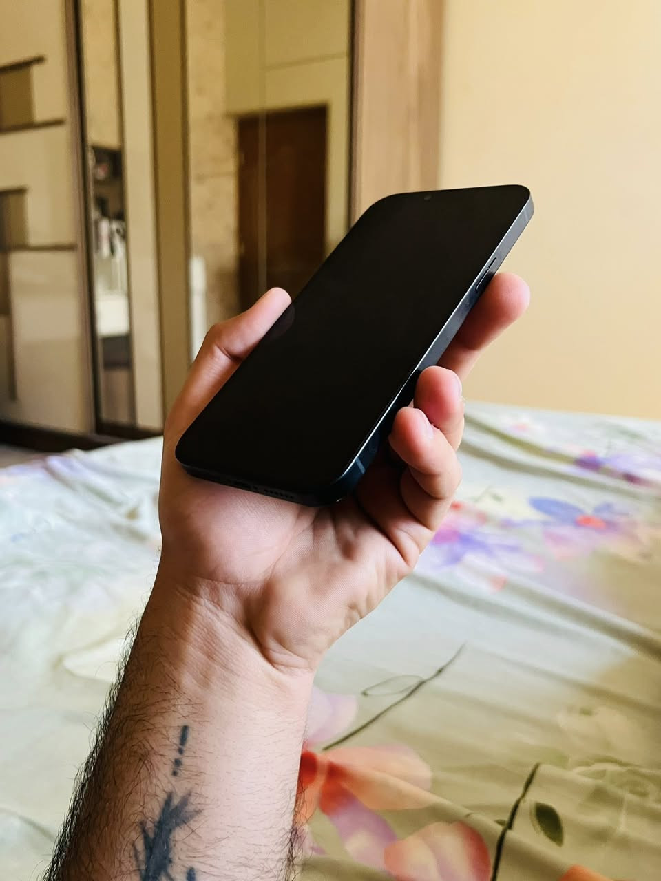 14 بلاص
ذاكره 256
بطارية 88
مستبدل ظهر فقط عن حلال والحرام

السعر 525 قفل
مكان زيونه
رقمي ***********
