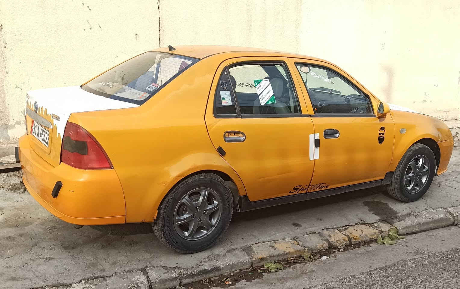 سيارة سي كي 2011 رقم بغداد دولي شرط الوكالة والتحويل محرك وگير شرط تايرات جدد نظيفة جاهزة تشغل وتطلع على الشارع گبل هيئة وغرامات مصفره السعر 38 وبيها مجال بسيط
المراسله ع الخاص او على الرقم 
‏‪0771 830 6105‬‏
