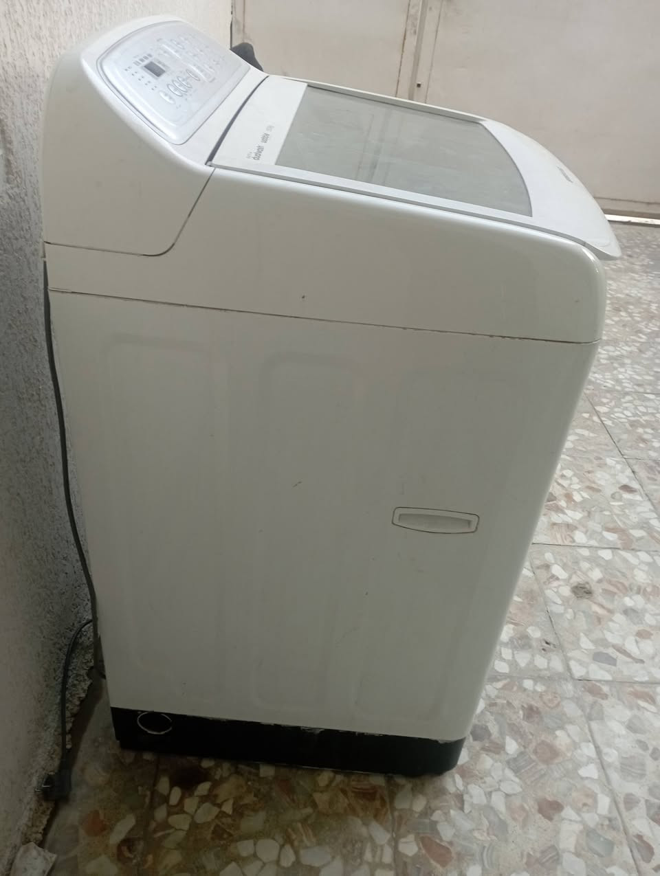 غساله اوتماتيك سامسونج شغاله نفس الي بصوره مستعمله  للبيع سعر  200 كربلاء 
للاستفسار. ***********
