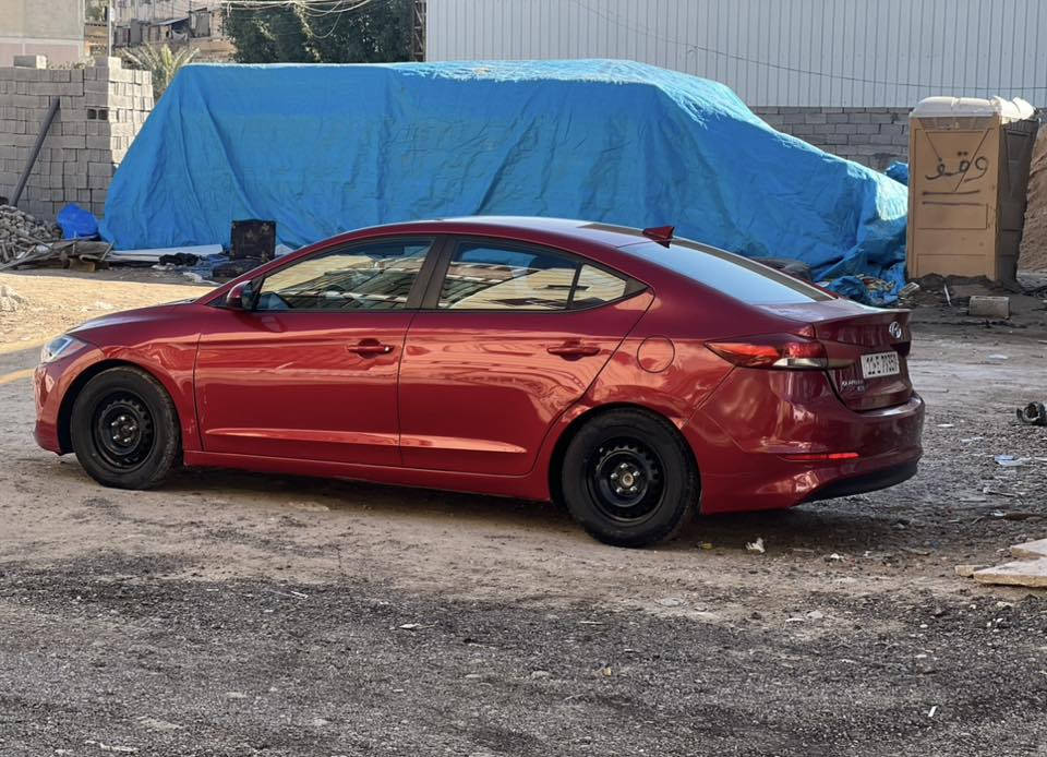 سلام وعليكم
النترا 2017 
محرك 2000 دوش 
حادثها قبغ الجنطه والجاملغ الايسر خلف السايق 
بيها منضومة غاز 
السعر 122 وبيها مجال 
عنوان الدوره 
رقمي ***********
