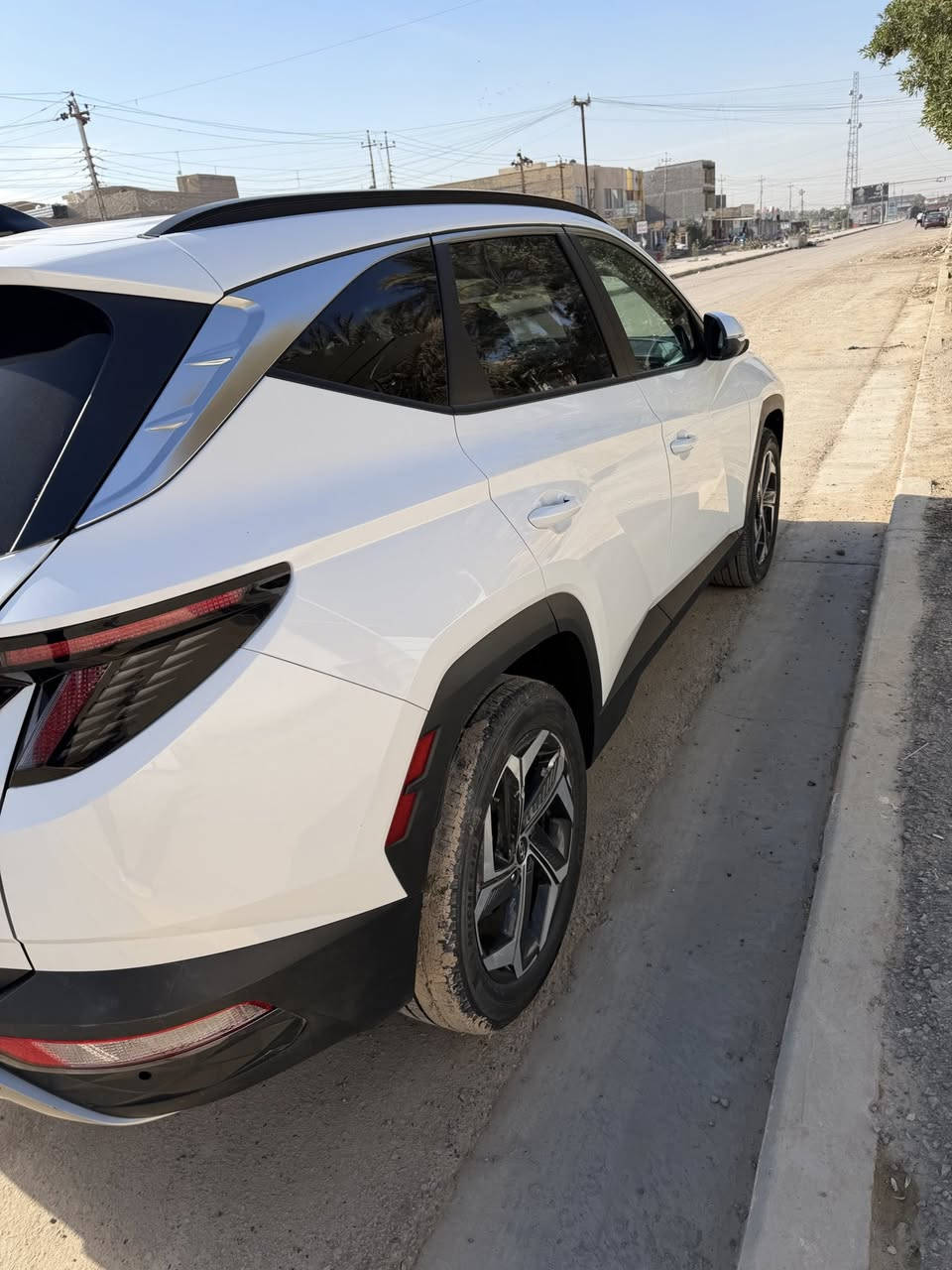 سلام عليكم توسان 2024وارد أمريكي حادثهه جاملغ خلفي فقط فورويل فتحه بلقماره كشنات جلد ماشيه 21 وليريد يشوف حادثهه يدخل ع رقم الشاصي واضح بالصوره  السعر شدتين و 20 عنوان بغداد الحسينيه ***********
