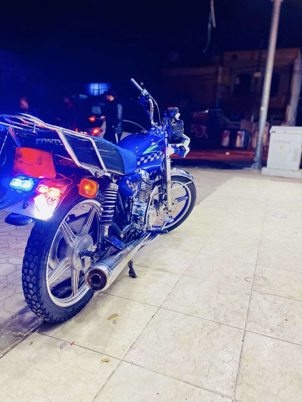 للبيع متور بارت عيتاني 2021 اساسي محرك طلقة شرط العزم شغال كامل نكرة سلف منفيس موجود سعر 375 الف
وفي مجال لطيبن للتواصل *********** وفي واتس اب
