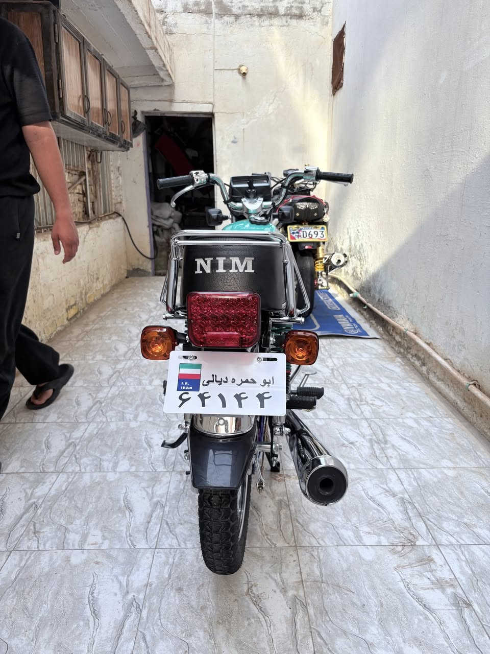 سلام عليكم دراجة نامة موديل ٢٥ دراجة فول نضافه ما مستخدمه هواي اوراق كامله سعر ٧٠٠
اتصل ***********
