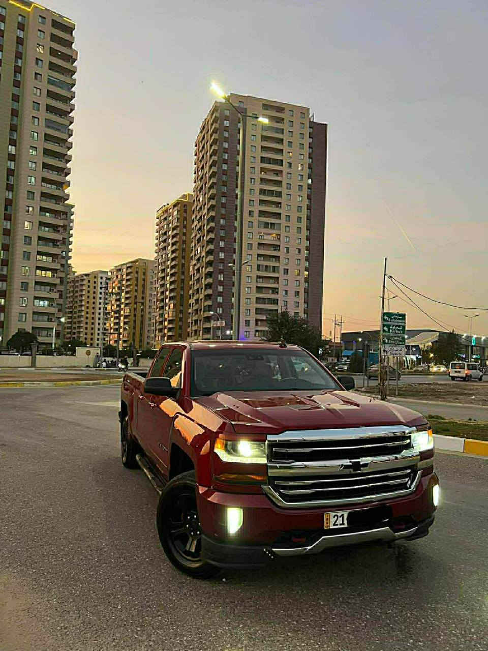 سلام عليكم سلفادور مديل 2019 للبيع أو مراوس سياره حيل نضيفه مكينه كير كفاله مكينه 5300V8 لمرغوب مكان بغداد رقم سليمانيه لجديد هزه جديده عليها هواي اضافات وياله تخم تاير ترفيع 6انج بلادي فئه Lt سعر 190وبيها مجال رقمي ***********
