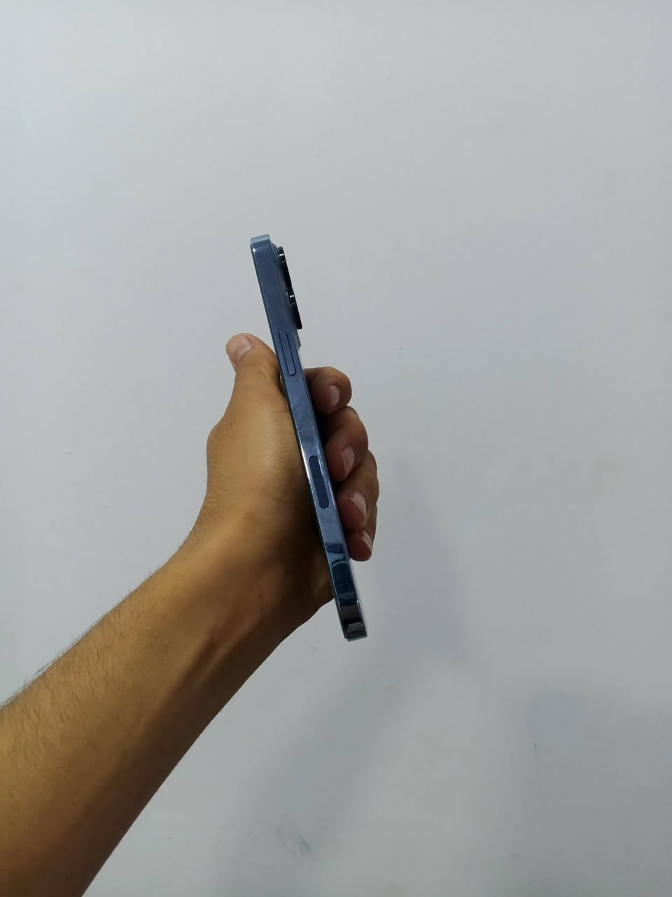 موباي للبيع ايفون 📱13 برو ماكس بطاريه 75🔋 بلادي ذاكره 256 سعر الجهاز 600,💵 الف وبي مجال الشراي 🙏🏻 الاتصال على الرقم ***********،📞 متواجد واتساب ♀️ ماسنجر ♀️✔️✔️✔️✔️✔️✔️✔️✨✨🎖️
