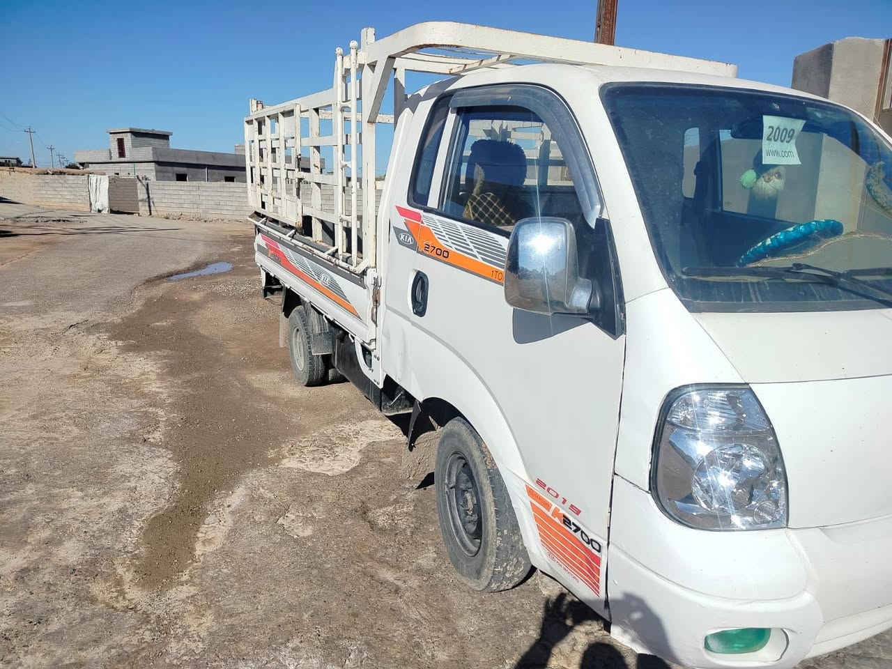 كيا حمل موديل 2008
رقم كركوك 

مكان ديالى 

‭٠٧٧٠ ٥٣١ ٧٧٢٦‬
