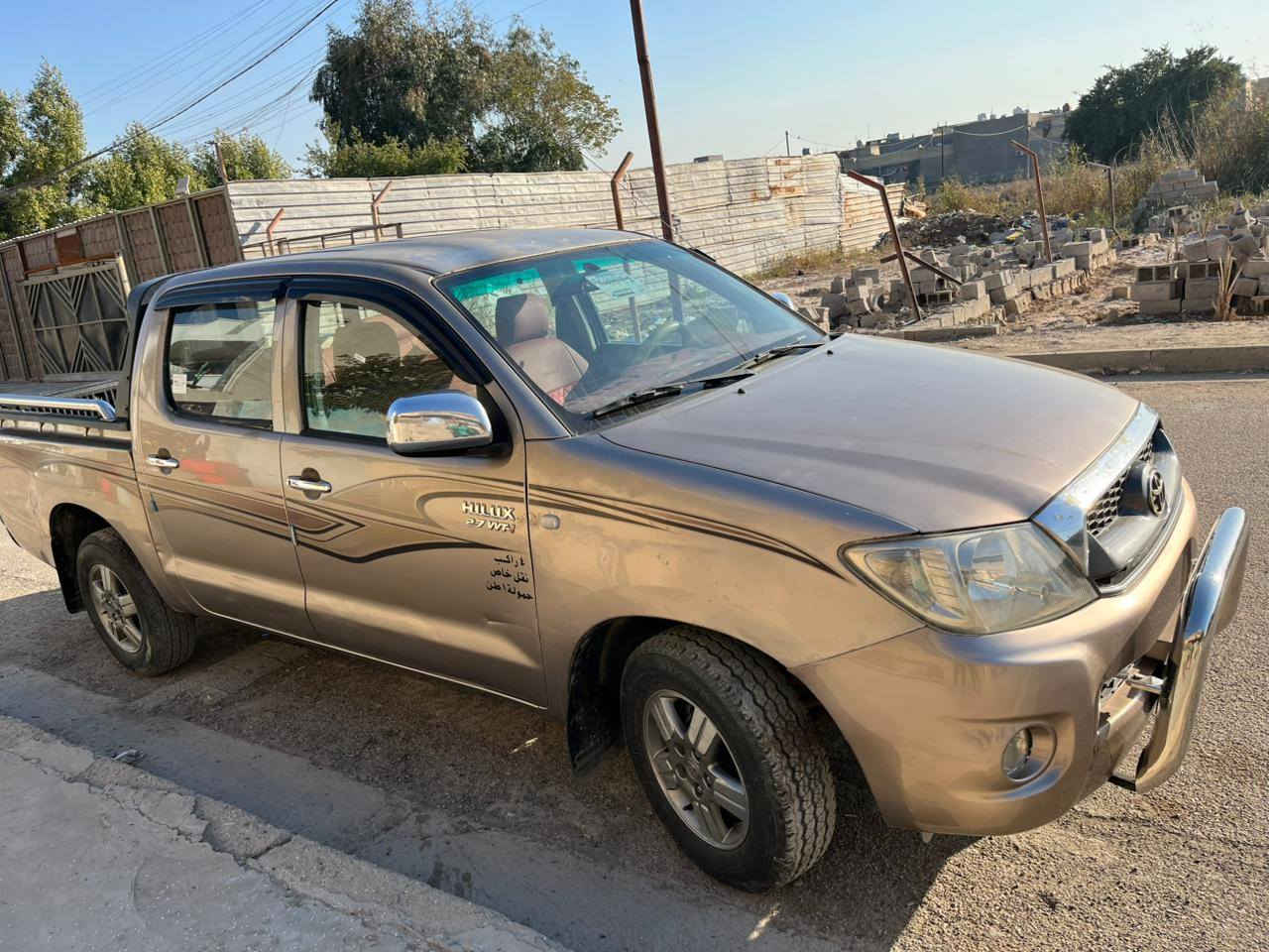 سلام عليكم
بيك اب 2006  سعودي شاصي 19 
مكفوله من صبغ فقط بنيد بي صبغ 
محرك كير خير من الله ...سيارة بسمي رقم بصرة انكليزي سنويه 2029 مشروع وطني ...دوشمه جديد مكاني بغداد 
سعر 110 مجال بسيط سيارة مال بيت ما متعوبه 
رقم .***********
