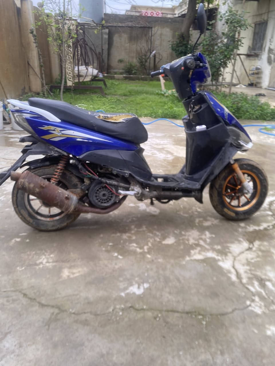 سلام عليكم دراجه ماكس fs سرعة 120  شغاله كامل شلعه ومعدل نار ونتا تجي تشوفها كدامك سعرها 130وبيها مجال للستفسار  *********** وبي واتساب هم او المراسله على الصفحه.
