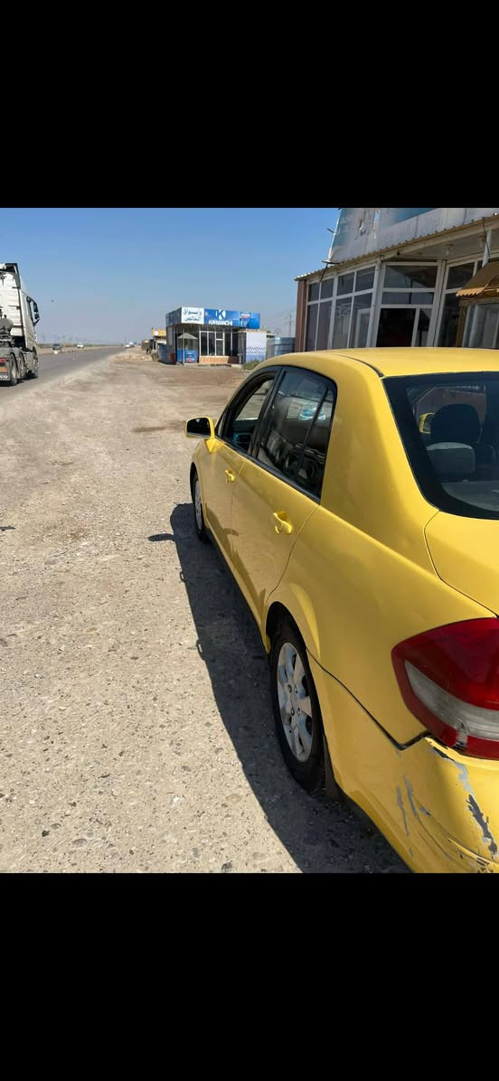 السلام عليكم نيسان فيرسا اللبيع موديلها 2008 وارد امريكي بدون حادث صدر امامي خلفي جديد مكينه وكير جدد تخم تاير جديد تبريد شغال  السعر 58 ورقه رقم انكليزي هيئا وغرمات مصفره الرقم *********** بغداد, العراق
