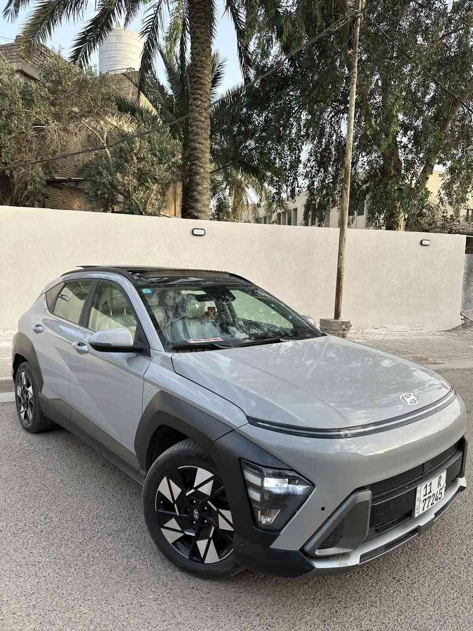 السلام عليكم كونا وارد كندي موديل 2025
السياره فول الفول للاخير هايبرد 
مري شفط 
اشاير مري 
بانوراما
بصمه 
سستم صوت
حساسات امامي خلفي
رادارات امامي خلفي
اضائه lED
قطعتين تبريد
كير تعليك لمس
شاشه متصله
شفتات ستيرن
تحكمات ستيرن
شاحن واير ليس
مود درايف
تبريد بيانو
هاند بريك بصمه
حادث السياره جاملغ وباب مثل ما موضح بل صوره وخشم البنيد 
مكاني بغداد الدوره
***********
