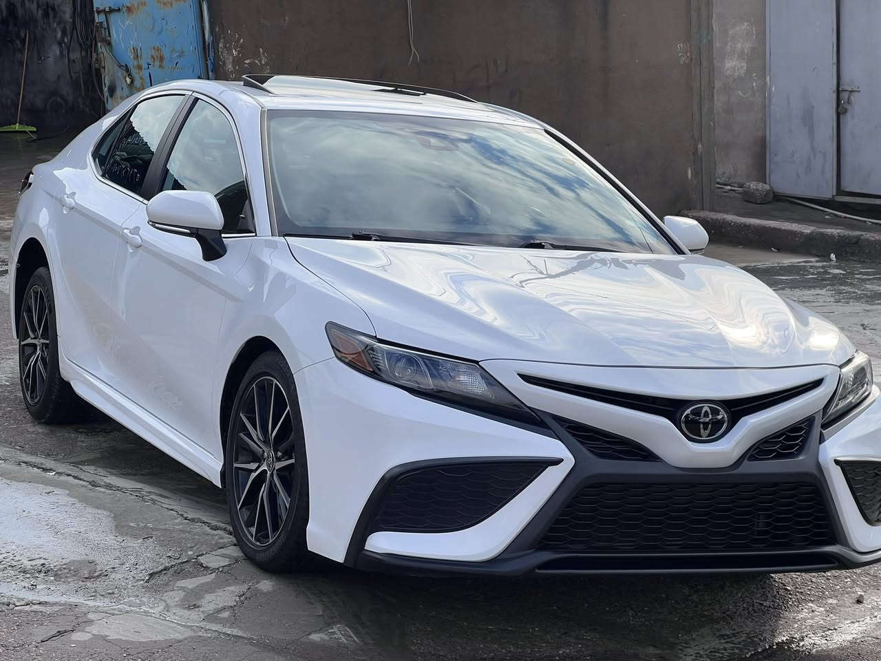 تيوتا كامري
موديل 2024 
وارد أمريكي
ماشي 50 الف مايل 
صياره بيدون رقم تترقم جميع محافضات شيمال
موصفات SE / فتحه/ بصمه/ شفتات ستيرن/
بعد بيها موصفات سياره هيه معروفه
رقم شاصي موجود منشورات 
حادث سياره واحد جاملغ امامي سبحة سايق مبدل شريكه
صياره بيدون صبغ بيدون دواخل حافت باب سايق تعديل
گشر مال صياره بلول بيدون ملا حضات 
صياره بيدون صبغ بيدون دواخل 
لايتات رادار راديتر كولشي بيلادي 
أيرباگ فقت توكمه سيستم
عنوان عقرء 
السعر 240 مجال
رقمل هاتف وتساب علي 
***********
