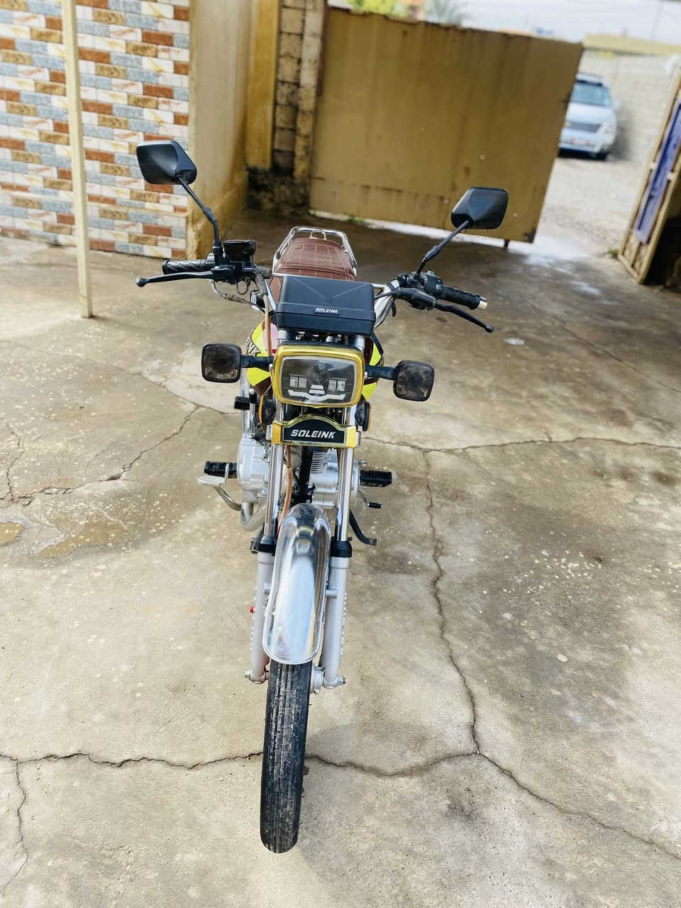 السلام عليكم للبيع سيفان سونك موديل 24 كلشي شرط كلشي شغال محرك شرط 
جنوب الموصل ناحية القيارة قرية الحود 
السعر 675 وبي مجال
***********
