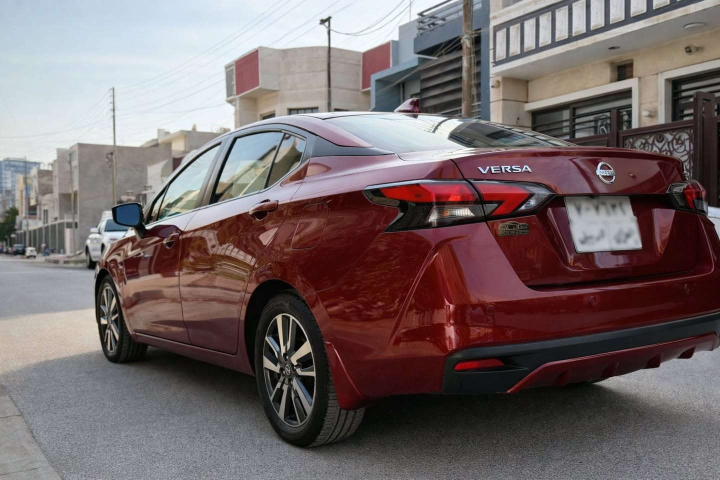 نيسان فيرسا ٢٠٢٠ SV 
ماشيه 87.000 كم 
بدون صبغ بارد بسيط بلجاملغ  مع تكحيل 
ايرباك فقط برده 
مرايا تعتيم ذاتي 
اشاره ترحيب 
بصمه 
شاشه كار بلي 
رادار امامي خلفي 
مانع تصادم امامي خلفي 
تنبيه خروج مسار 
نقطه عمياء 
اناره ارضيه سبع الوان
اناره دوسات خارجيه بلادي  
عداد ديجيتال  
داخل لونين 
تحكم ستيرن جهتين
السياره بدون نقص جاهزه 100%

للاستفسار الاتصال 
***********
غير متواجد على الفيس
