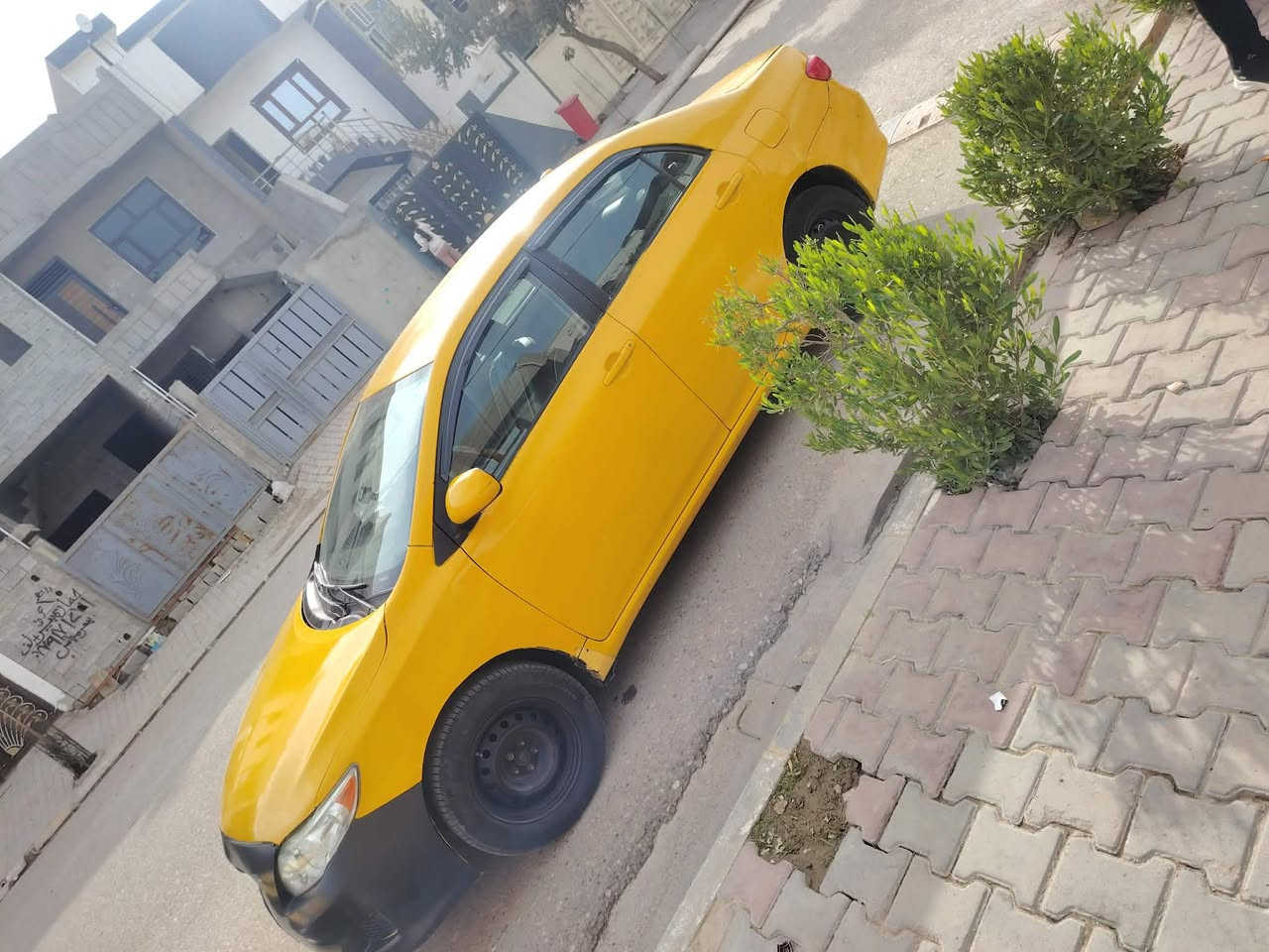 السلام وعليكم كورلا موديل 2010 
السياره مرتجيه على صفحه السكن صفحه السايق التكم بدون معجون اني ابيلعك مكلوب شرط الكص والشواصي السياره رقم جديد سنويه جديده حته براءة ذمه مسوي بيها من النقابه بوجهك للمرور تحول السعر 76 وبيها مجال للطيبين ***********
